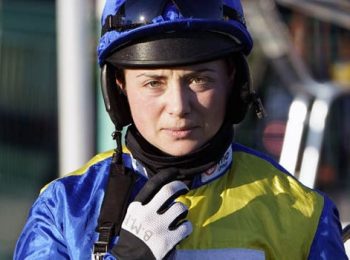 Bryony Frost excited to team up with Martello Sky ahead of Cheltenham Festival h